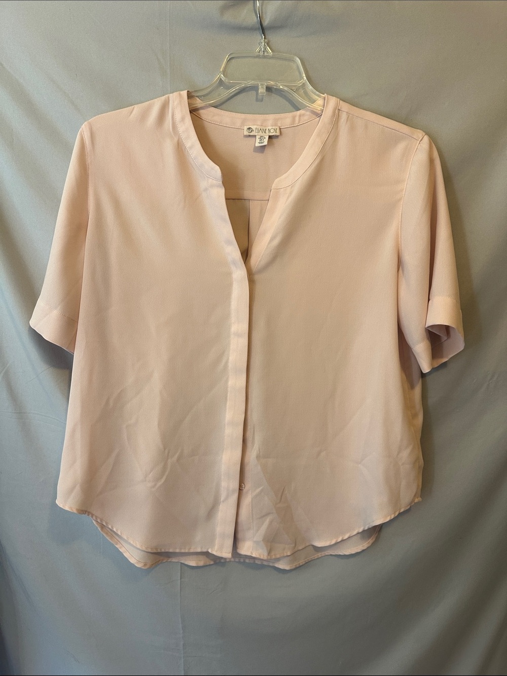 Vince Camuto Pale Pink Short Sleeve Split-Neck Blouse